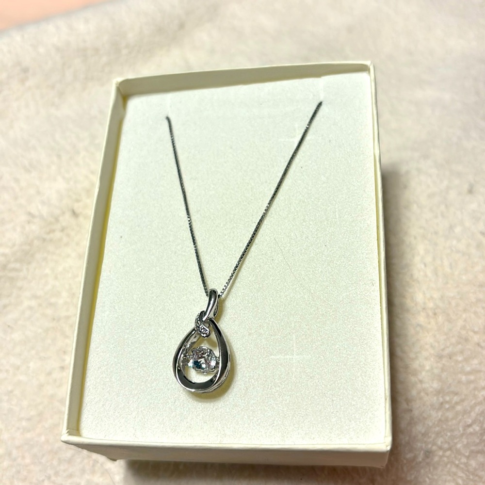 Silver Pendant with Zirconias